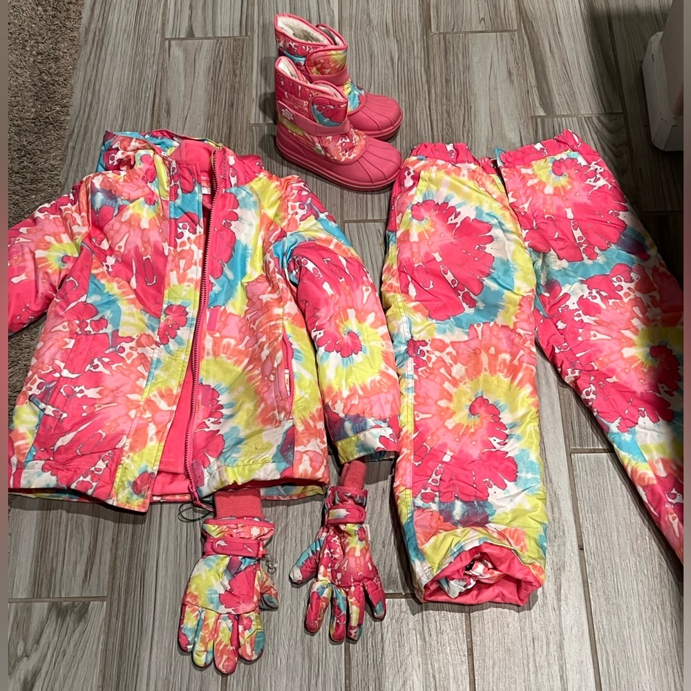 Girls snowsuit set